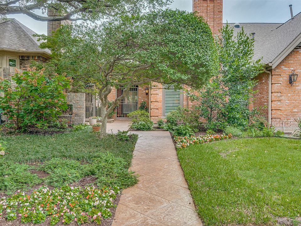 1st image of 12527 Degas Ln