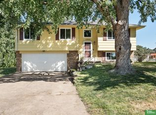 13005 Fowler Cir, Omaha, NE 68164