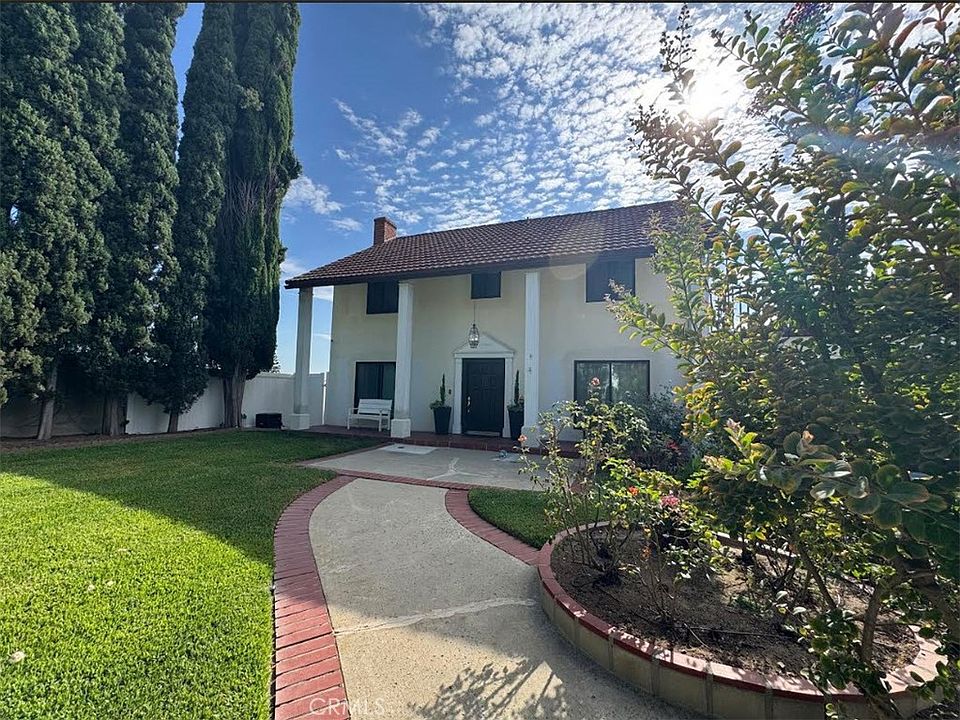 1st image of 203 Tanforan Ln