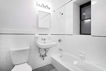 Rented by (Legacy) Elegran