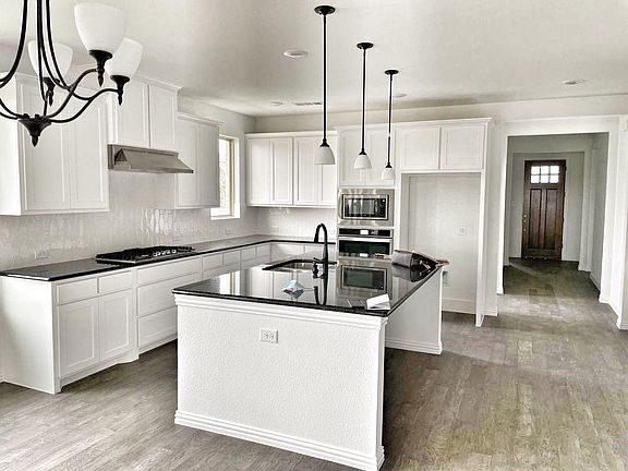 5th image of 14065 Falcon Ranch Dr