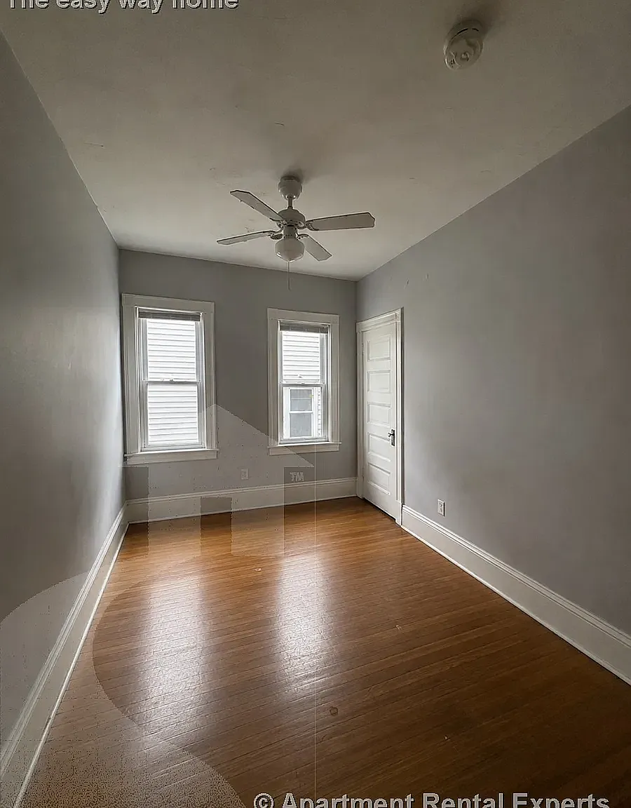 2 bed, 1100 sqft, $3,000 — Photo 3
