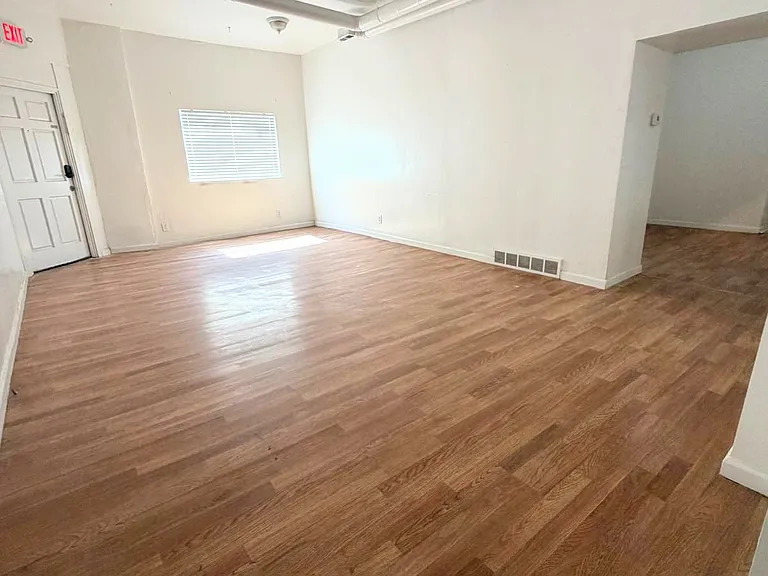 2601 Bellevue Ave #1 — Photo 10