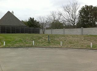 24 Cochran Oaks Ln, Dallas, TX 75220