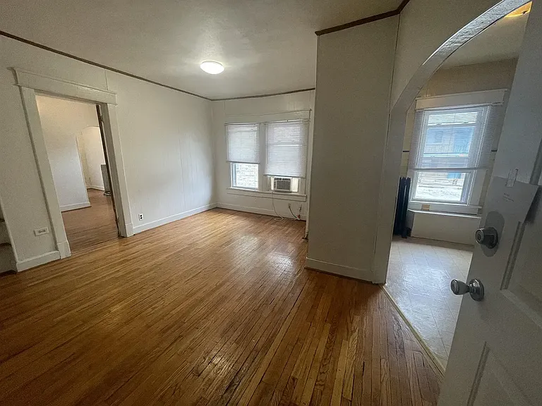 420 S Fess Ave — Photo 39