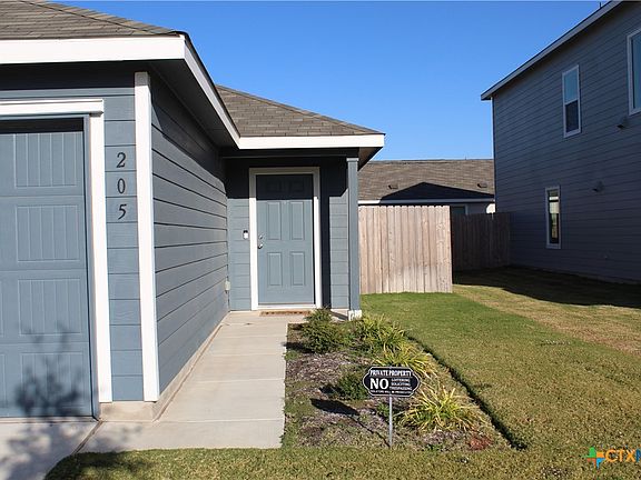 2nd image of 205 Marty Allen Loop