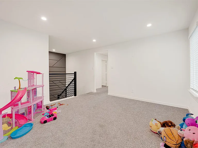 2930 Needham Garden Ln — Photo 16