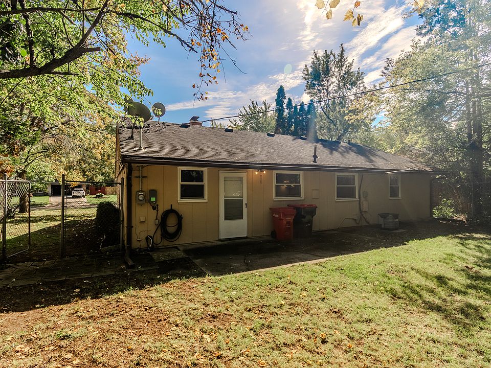 17252 Sunnybrook Dr, photo 15