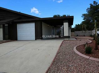 7058 Quarry Dr, Las Vegas, NV 89147