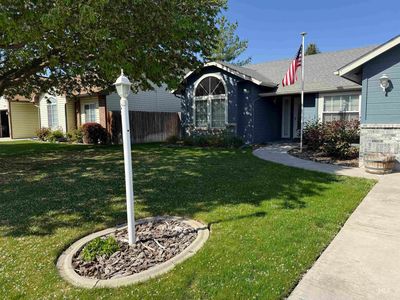 2176 E Lochmeadow Ct, Meridian, ID, 83646