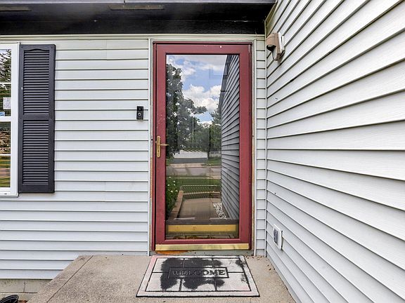 5th image of 8611 Firstgate Dr