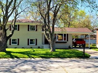 1807 Hunters Trce, Jeffersonville, IN 47130