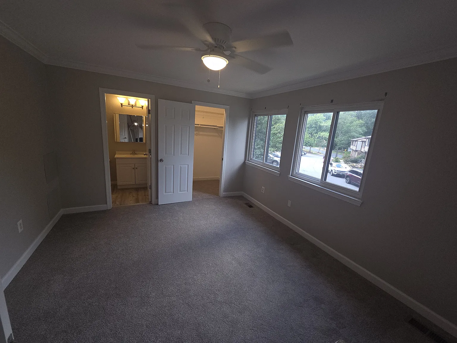3 bed, 2.5 bath, 1480 sqft, $2,650 — Photo 3