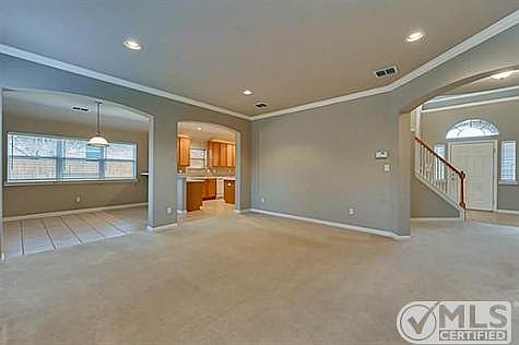3rd image of 4312 Rosewood Ln