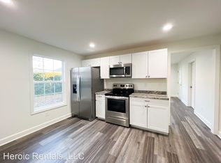 121 Forest St, Greer, SC 29650