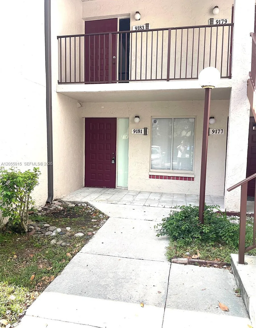 Parc Vista Condo — Photo 2