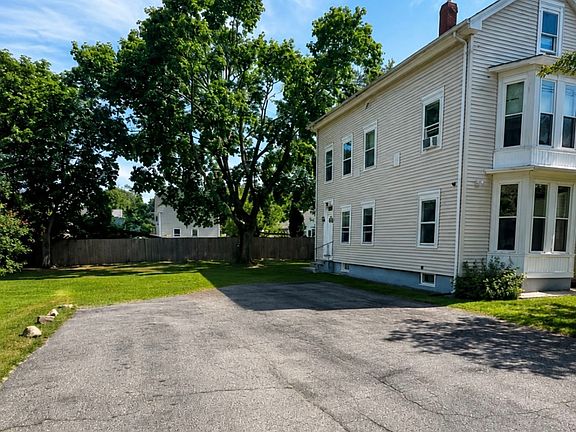 3rd image of 126 Washington St #1