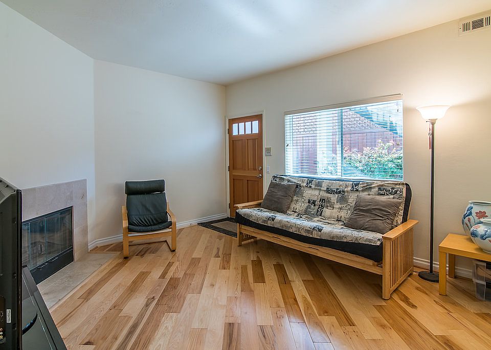 1st image of 4461 Park Blvd Unit 3