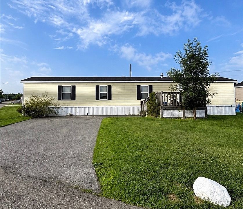 1st image of 1467 East Dr