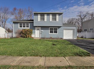 5 Russell Pl, Hazlet, NJ 07730