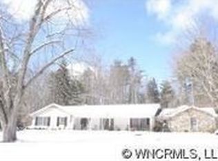 109 Yardley Ct, Hendersonville, NC 28739