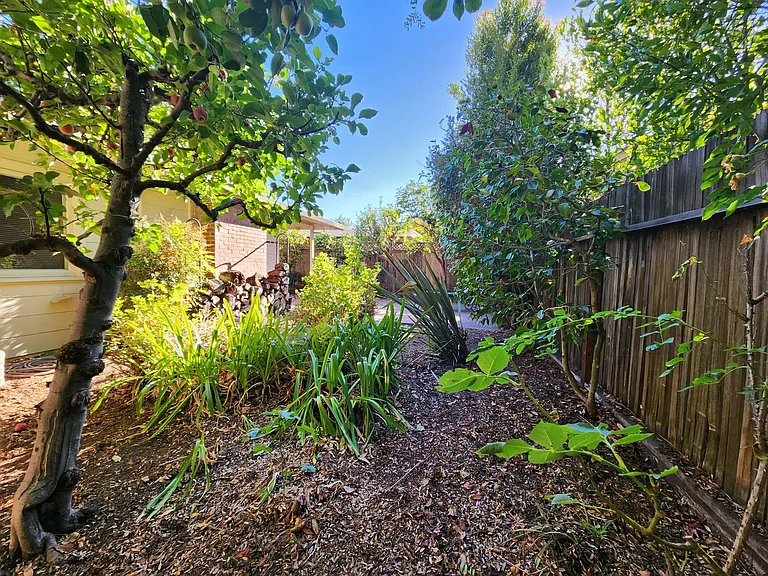 329 Colorado Ave — Photo 22