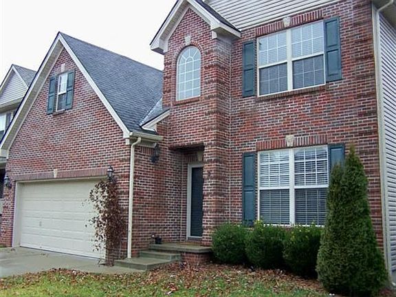 2nd image of 3921 Sweetspire Dr