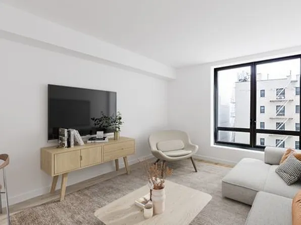 280 Ashland Place image 3 of 4