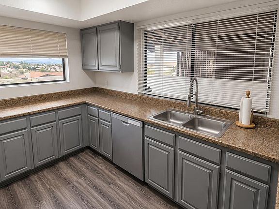 4th image of 15849 E Palomino Blvd
