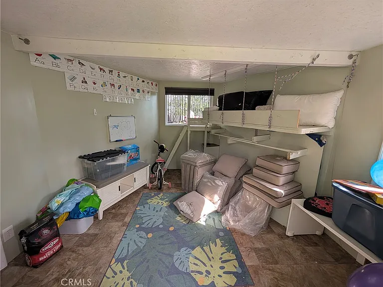 2828 Henrietta Ave — Photo 74