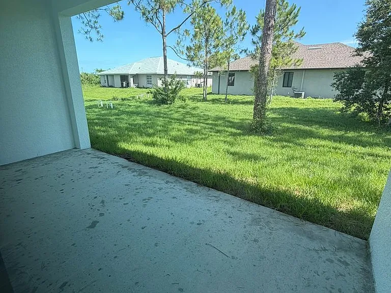1504 Gary Ln — Photo 19