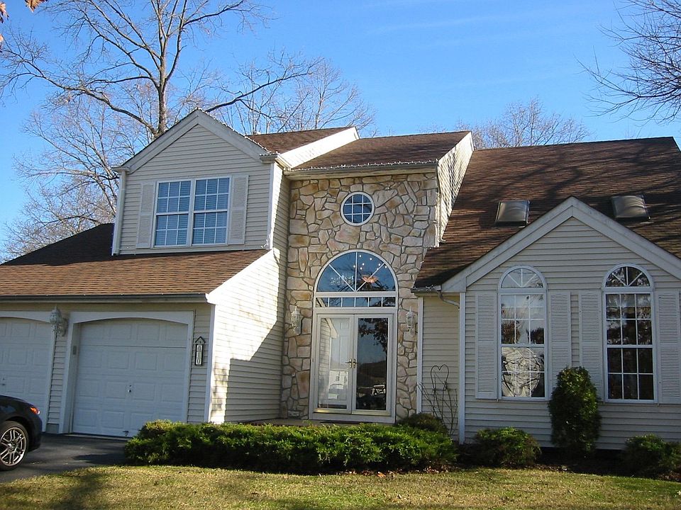 Front View of Home