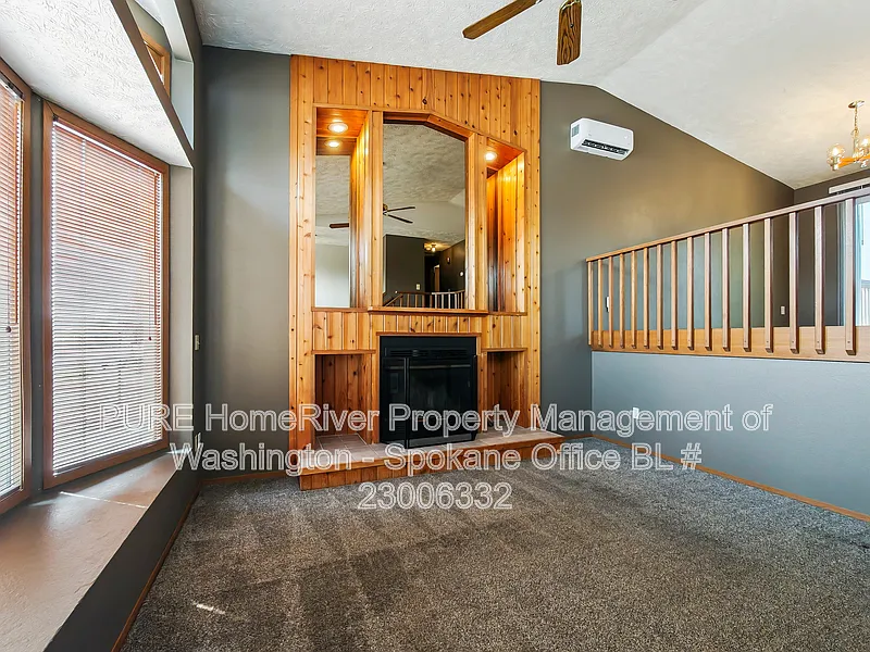 4 bed, 2.0 bath, 1664 sqft, $2,350 — Photo 4