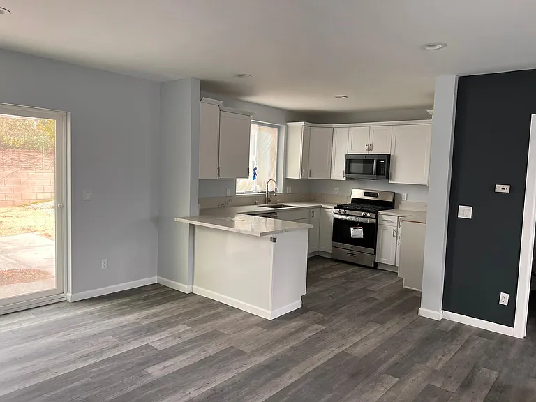 8347 Rudnick Ave — Photo 9