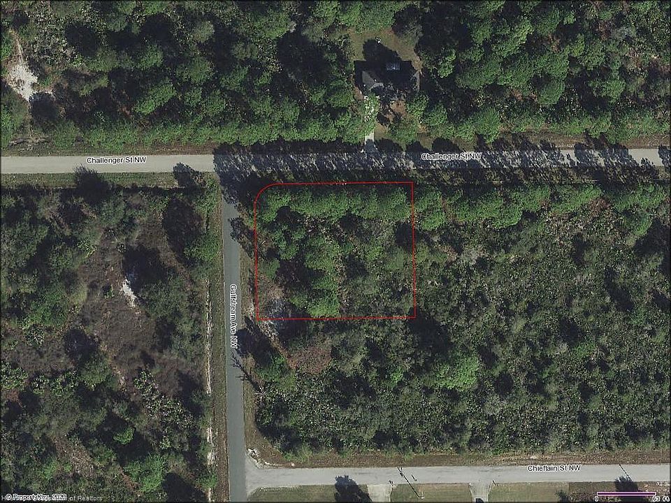 2nd image of 650 Challenger St NW