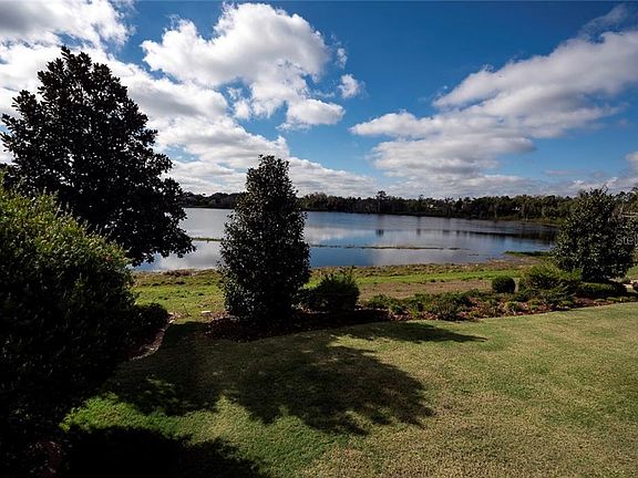 3rd image of 8084 Bridgeport Bay Cir