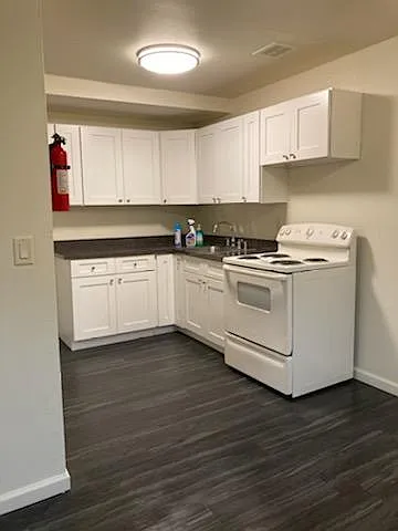 116 Stewart Ave #53