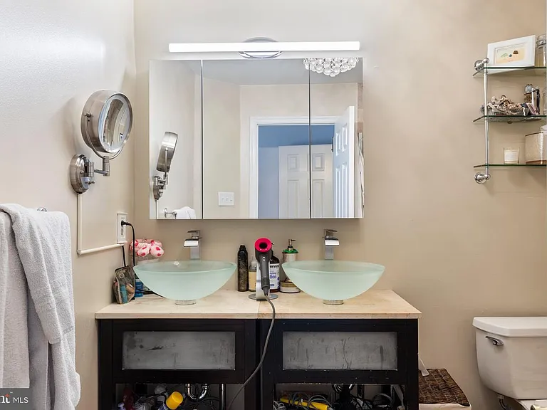 3244 S Smedley St — Photo 21