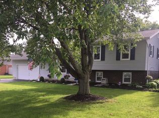156 Gibson Ct, Tiffin, OH 44883