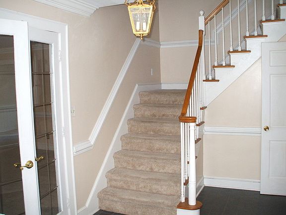 entrance and stair to 2nd floor
						:
						French door to living room on left.