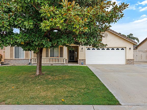 3rd image of 2438 E Cherry Avenue