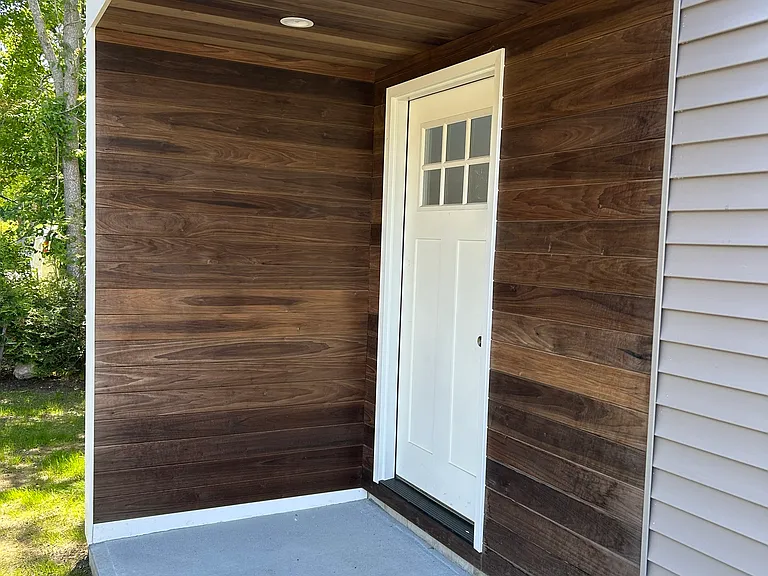 121 Sycamore St — Photo 1