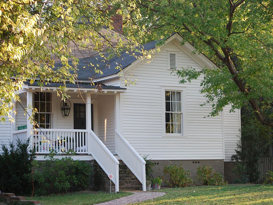 1896 Cottage