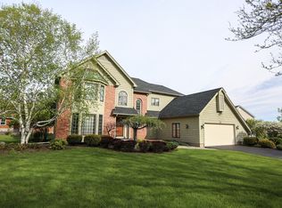 23 Wakecliffe Dr, Rochester, NY 14616