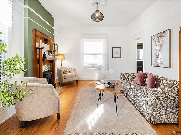 4th image of 224 N Sherman Street