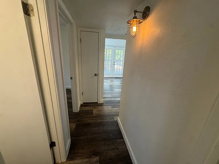 8611 Datapoint Dr #32 — Photo 18