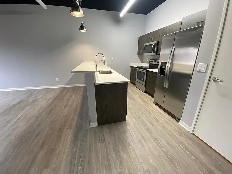 22241 Michigan Ave — Photo 23