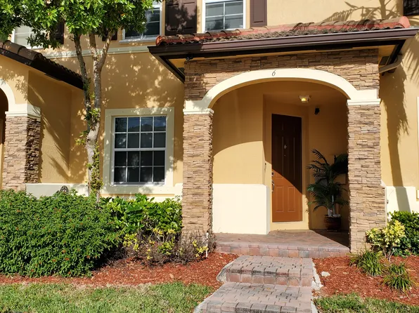 9001 SW 227th St Unit 6, Cutler Bay, FL 33190