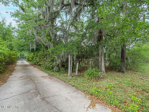 5th image of 4145 APPALOOSA Road