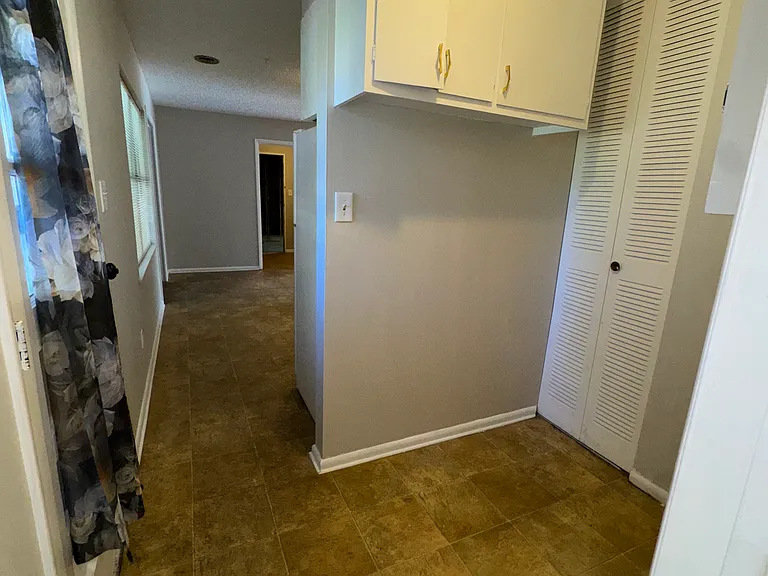 2434 Patterson Dr — Photo 7